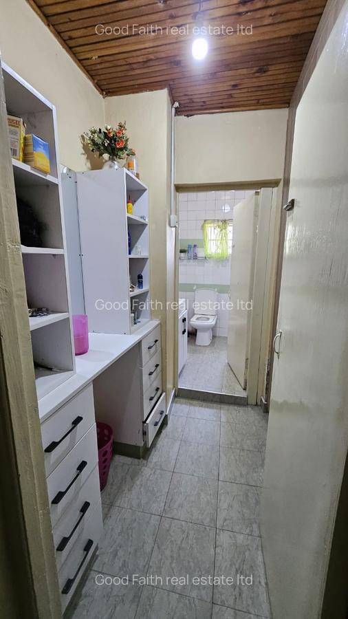 4 Bed House with En Suite in Thika Road - 13