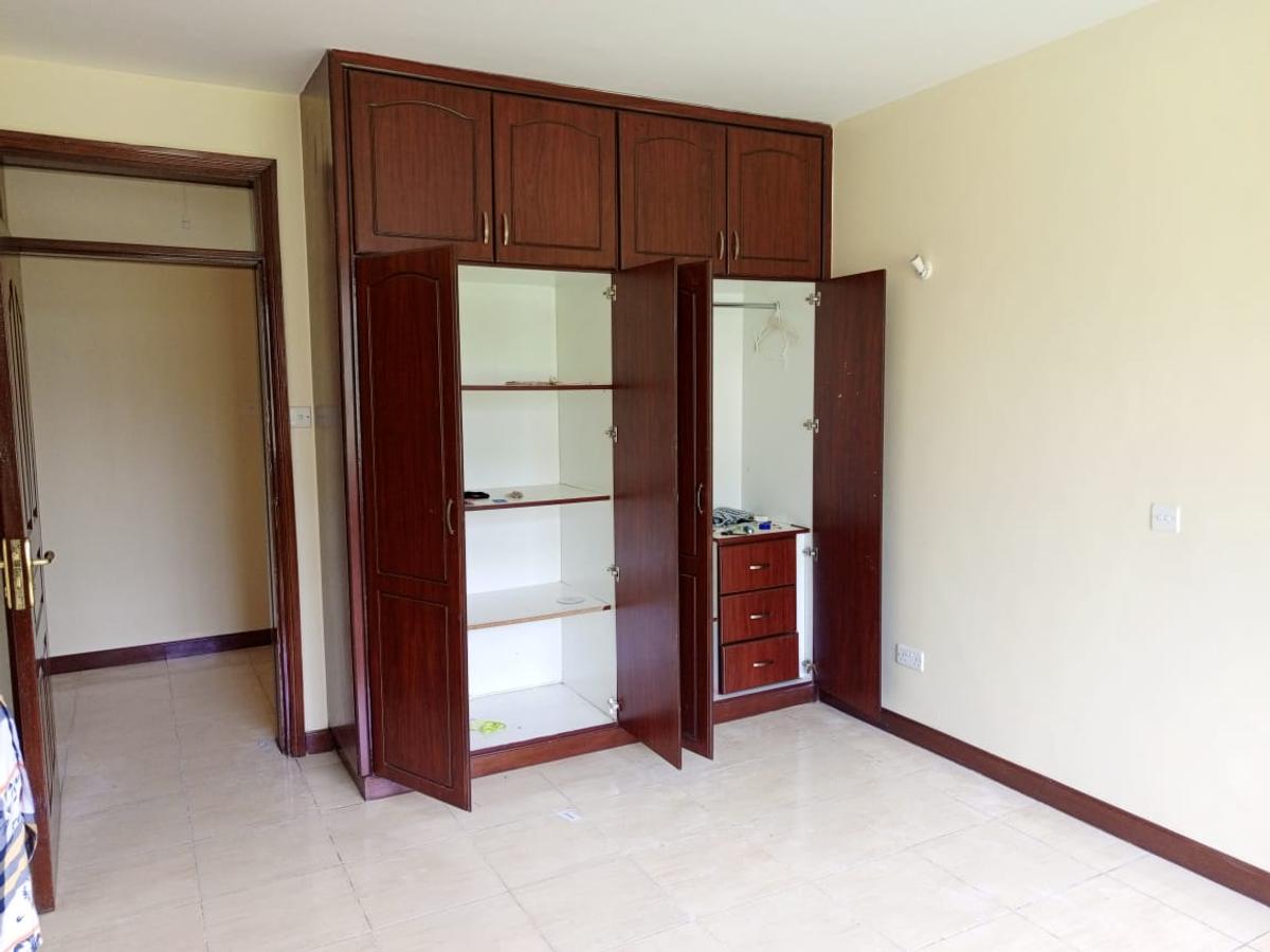 3 Bed Apartment with En Suite at Rhapta Road - 8