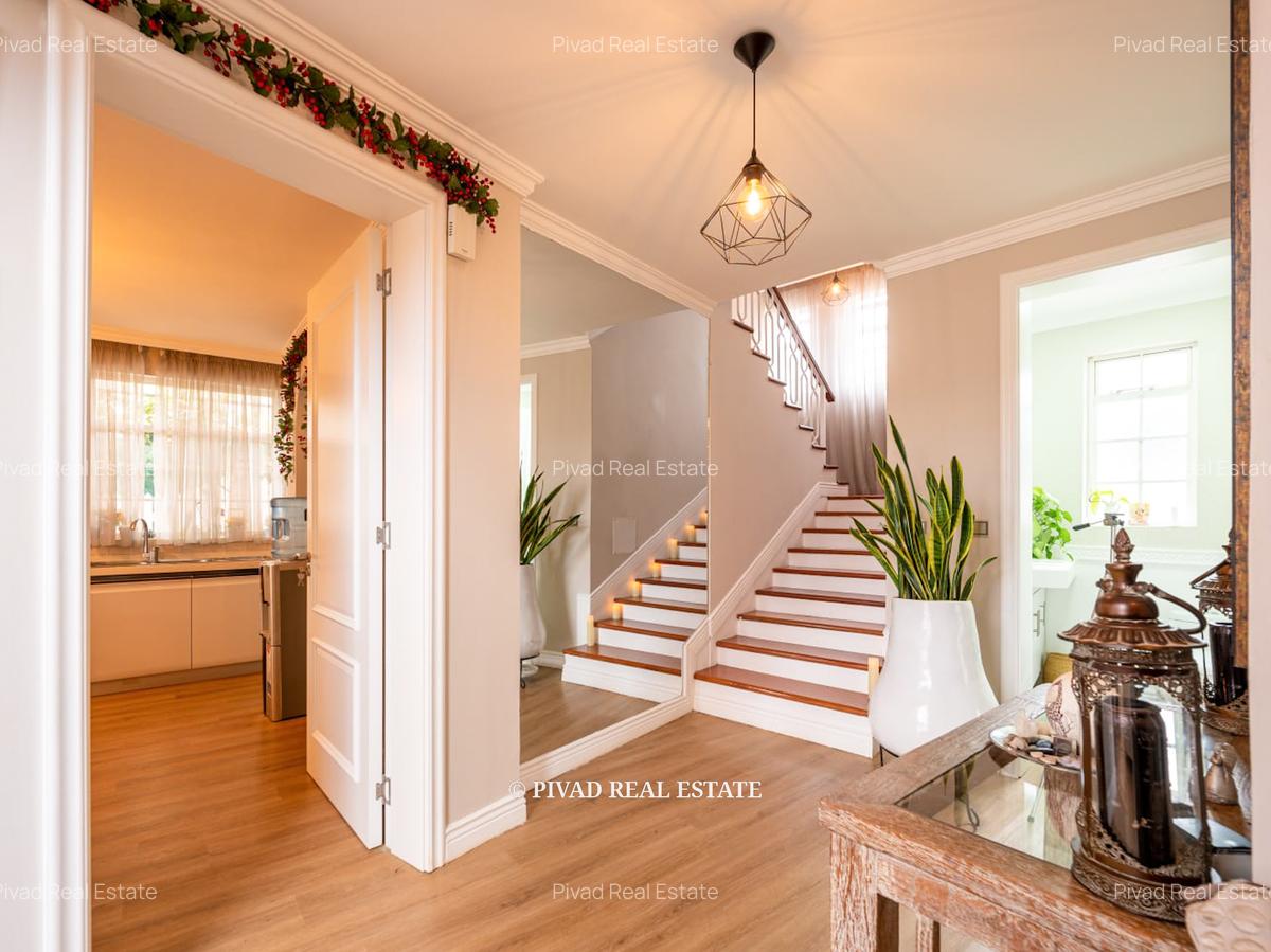 4 Bed Townhouse with Swimming Pool in Runda - 4