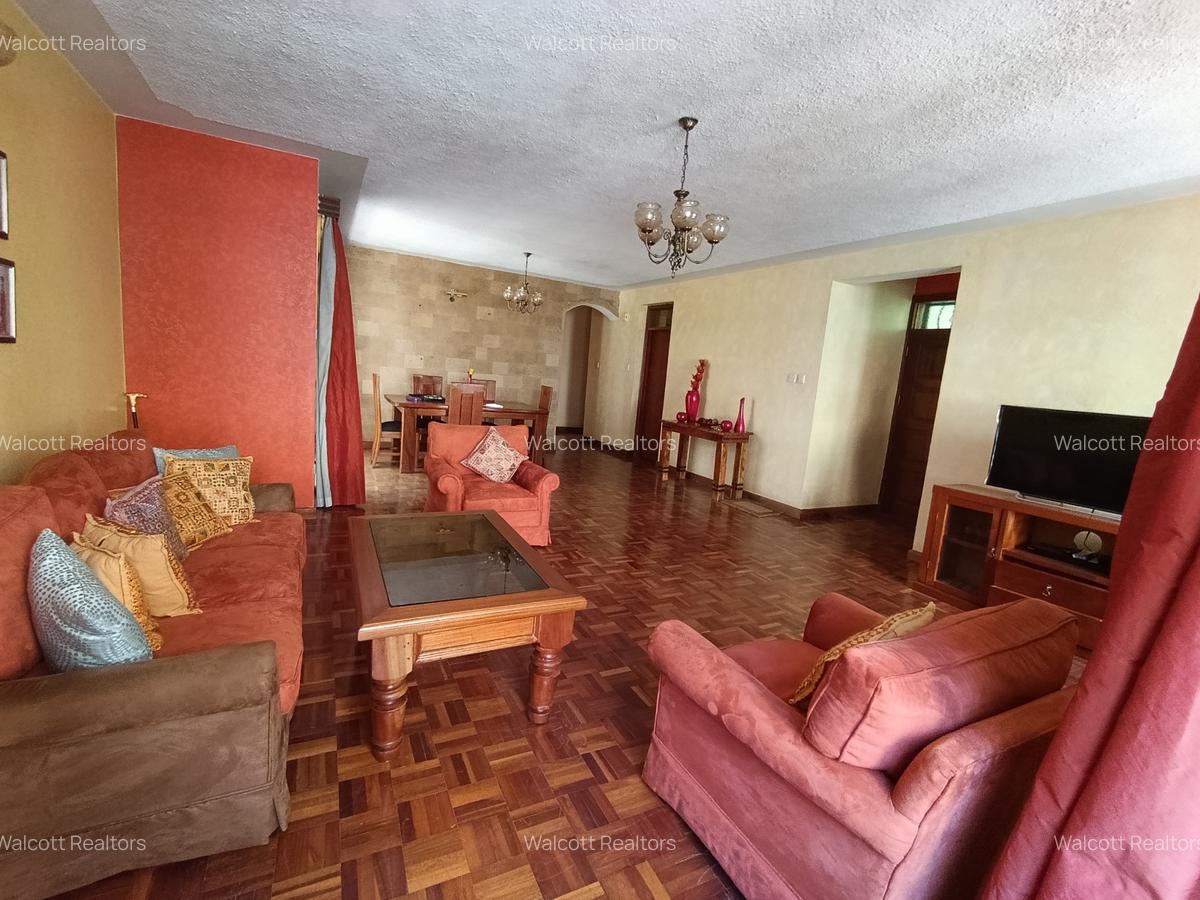 3 Bed Apartment with En Suite in Lavington - 2