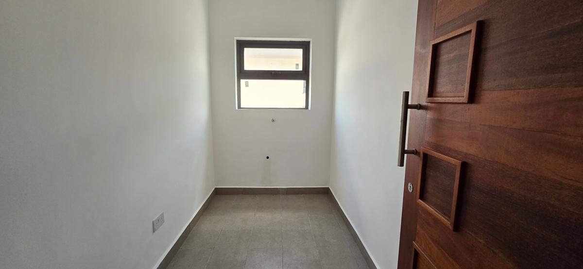 2 ac Commercial Property with Backup Generator at North Airport Road - 8