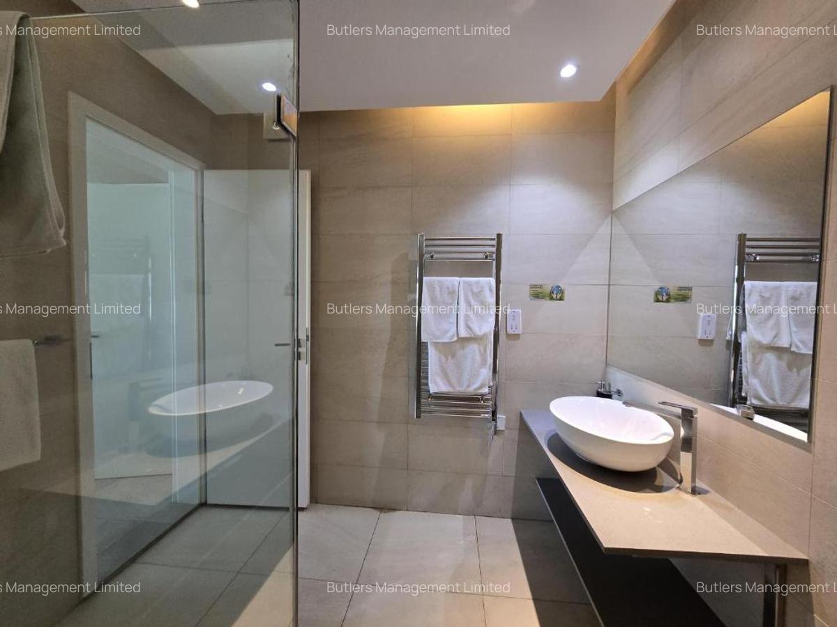 Furnished 2 Bed Apartment with En Suite at Church Road - 15