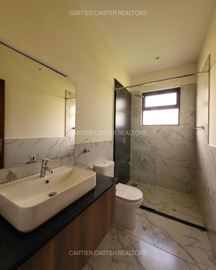 4 Bed Villa with En Suite in Machakos County - 10