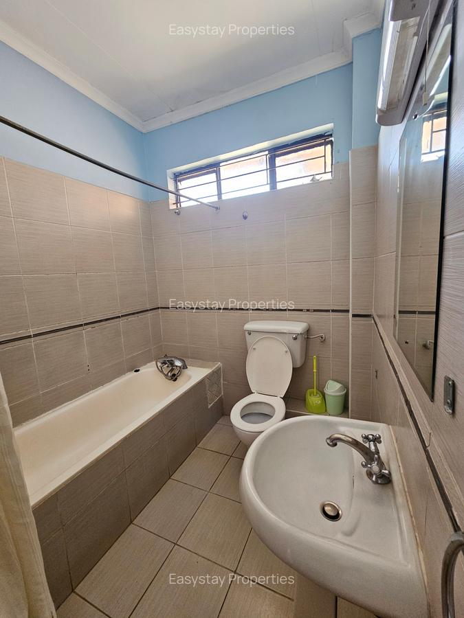 Serviced 2 Bed Apartment with En Suite in Lavington - 7