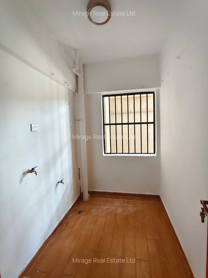 2 Bed Apartment with Swimming Pool in Kilimani - 19