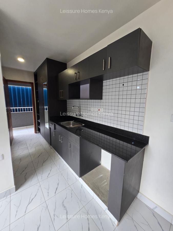 Studio Apartment with Swimming Pool at Bellevue - 5