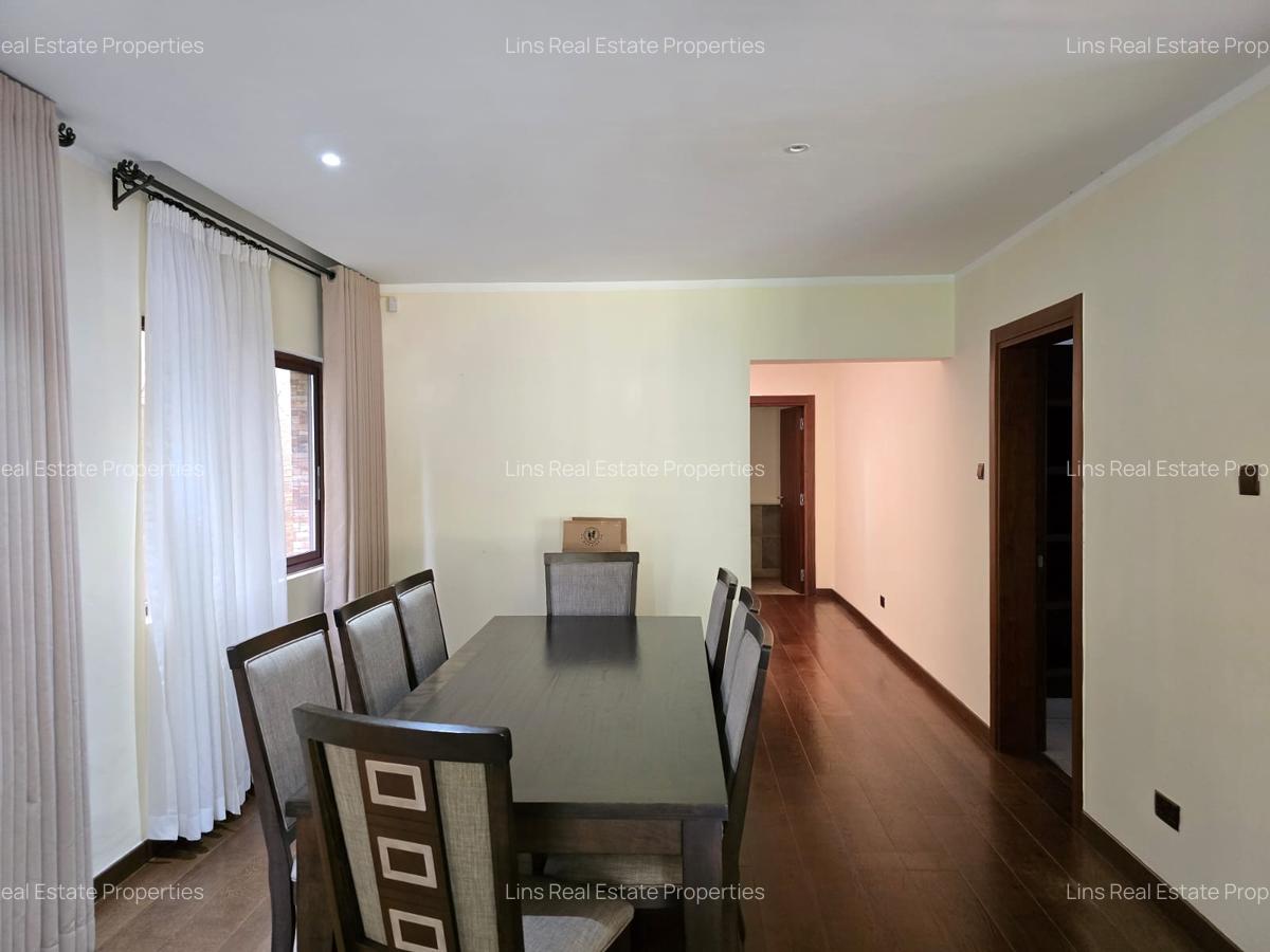 5 Bed Townhouse with En Suite in Lavington - 7