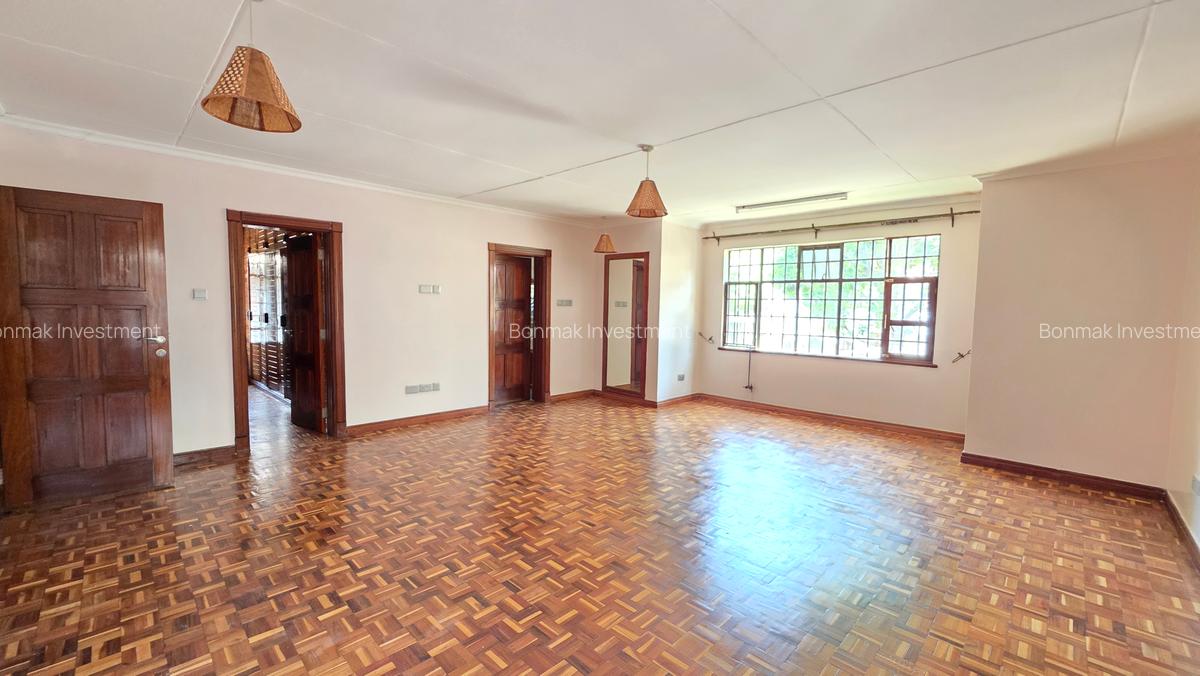 4 Bed Townhouse with En Suite at French Embassy. - 15