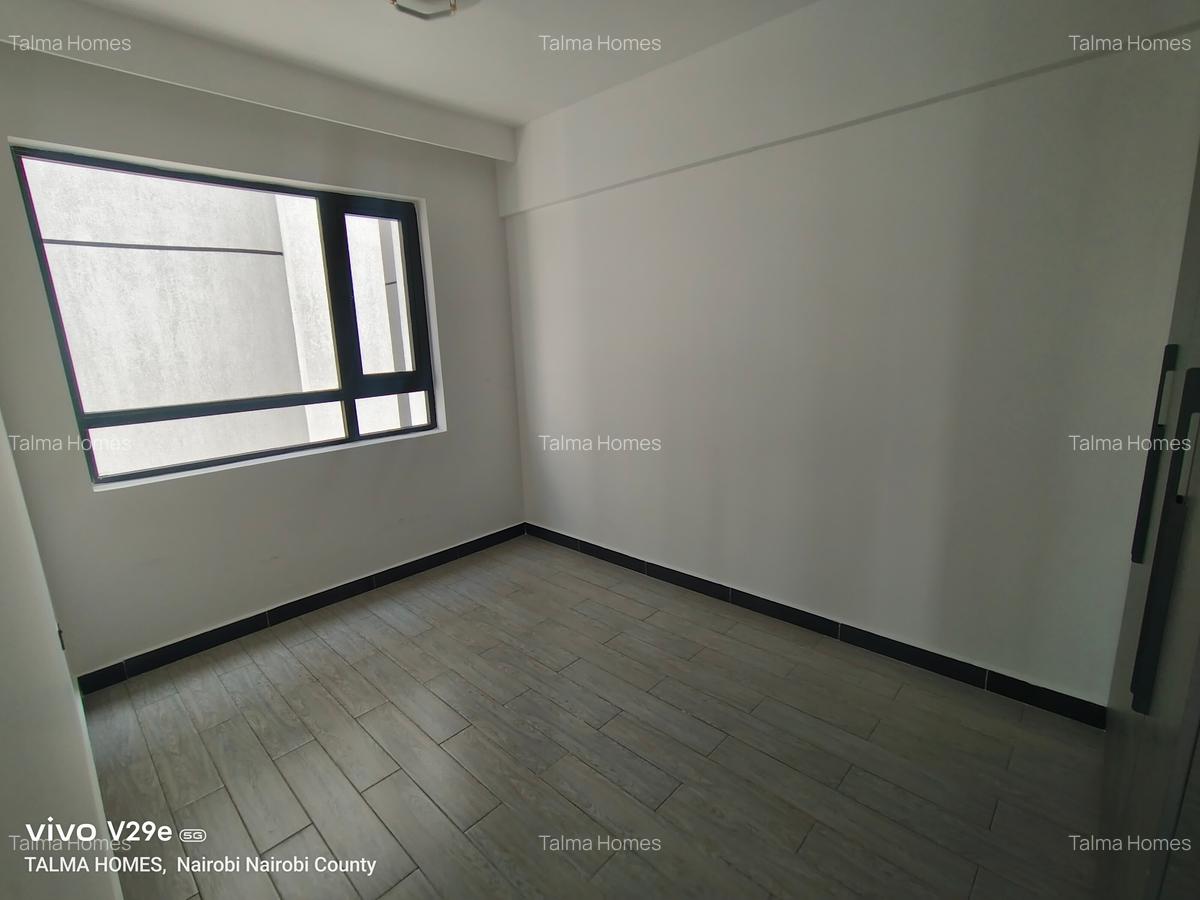 2 Bed Apartment with En Suite at Valley Arcade Area - 10