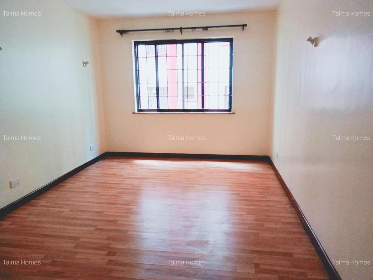 3 Bed Apartment with En Suite at Off Church Rd - 5