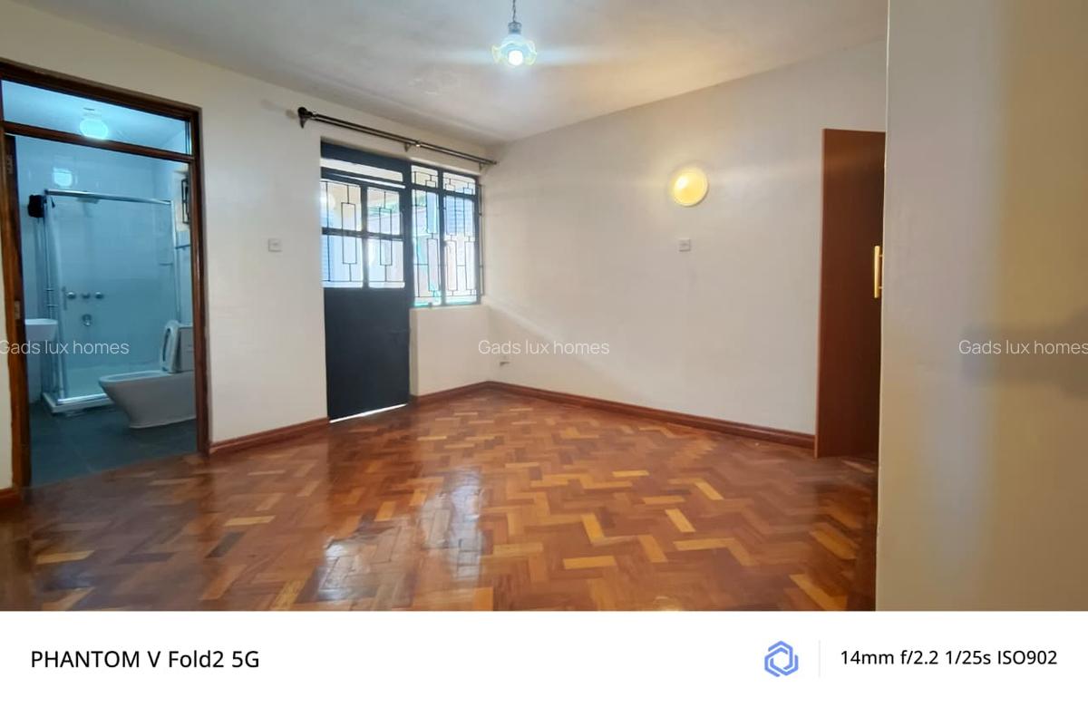 5 Bed Villa with En Suite at Runda - 11