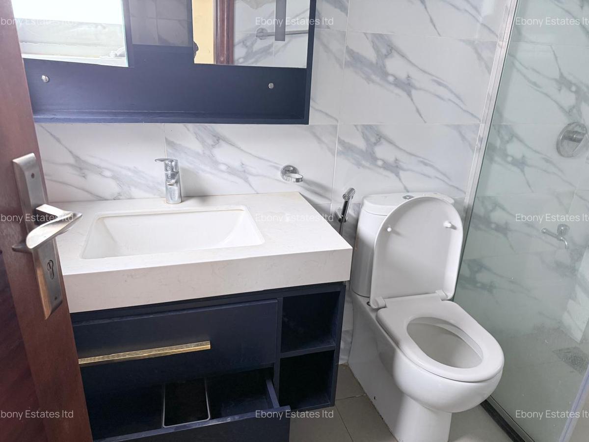 4 Bed Apartment with En Suite in Kilimani - 16