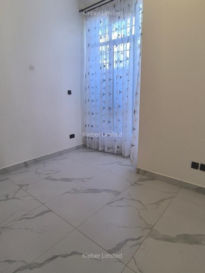4 Bed Villa with En Suite at Muhuri Road - 10