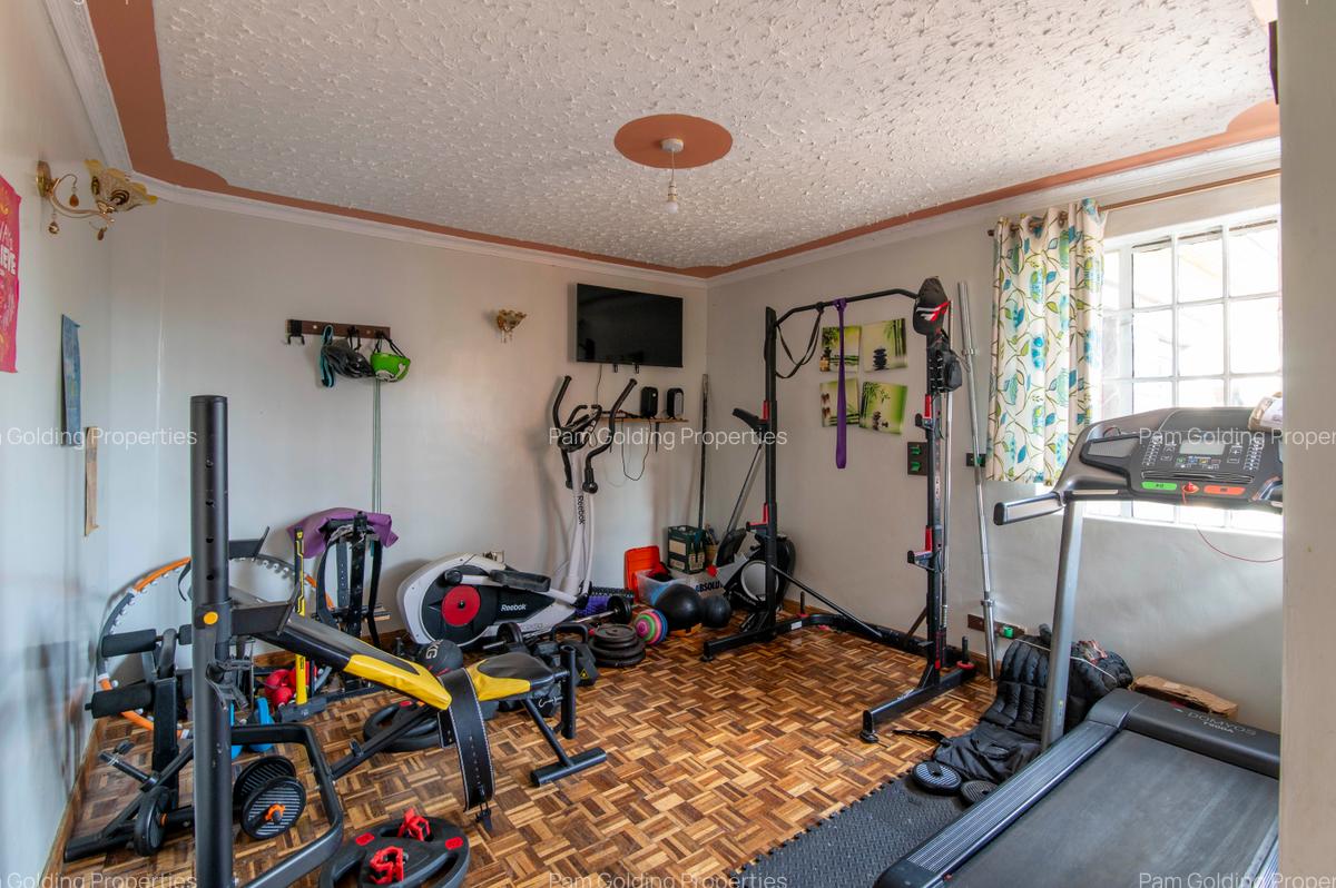 5 Bed House in Syokimau - 10