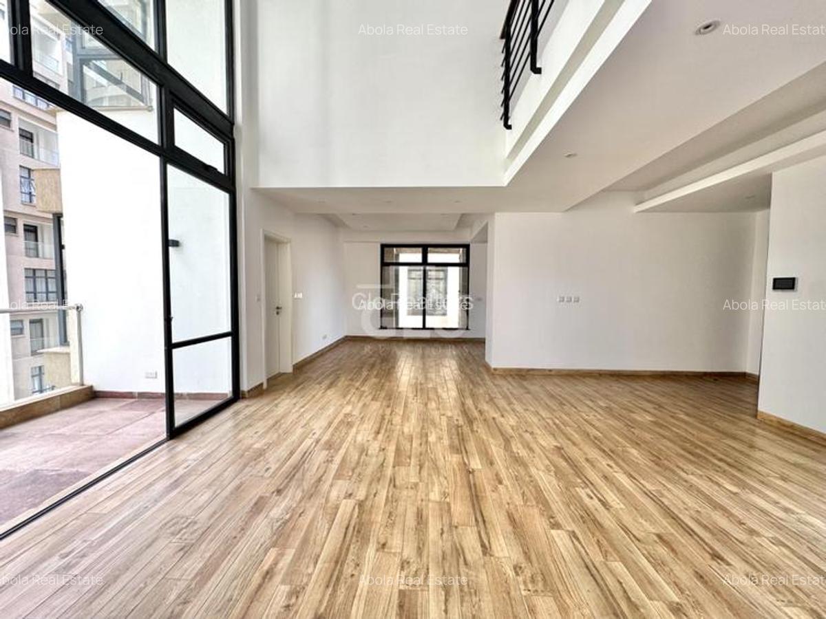 4 Bed Apartment with En Suite in Riverside - 7