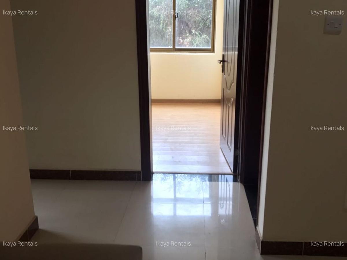 2 Bed Apartment with En Suite at Kayahwe Road - 4