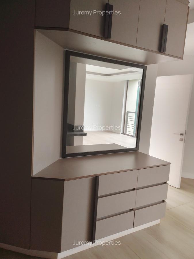 4 Bed Townhouse with En Suite in Lavington - 3