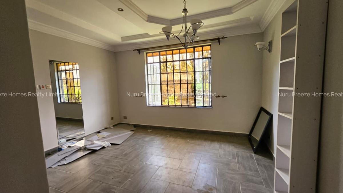 3 Bed House with En Suite in Runda - 12