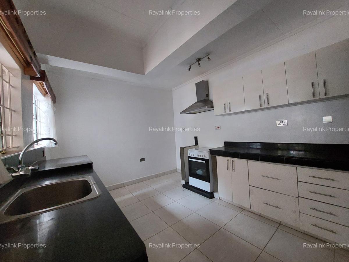 2 Bed House with En Suite at Karen - 2