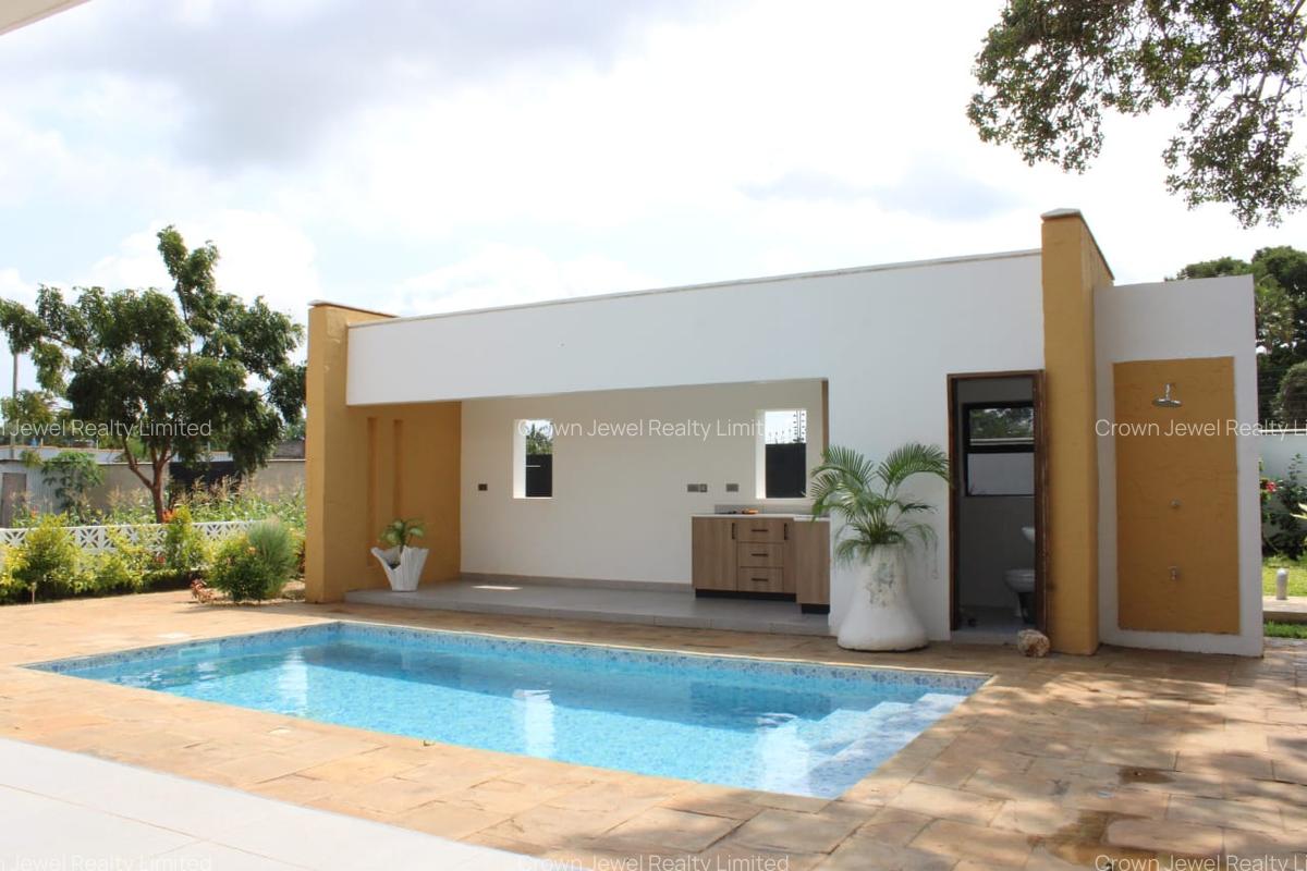 3 Bed Villa in Diani - 8