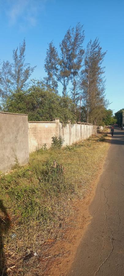 1 ac Land in Kikambala - 6