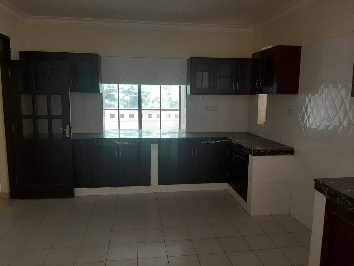 3 Bed Apartment with En Suite at Nyali - 4