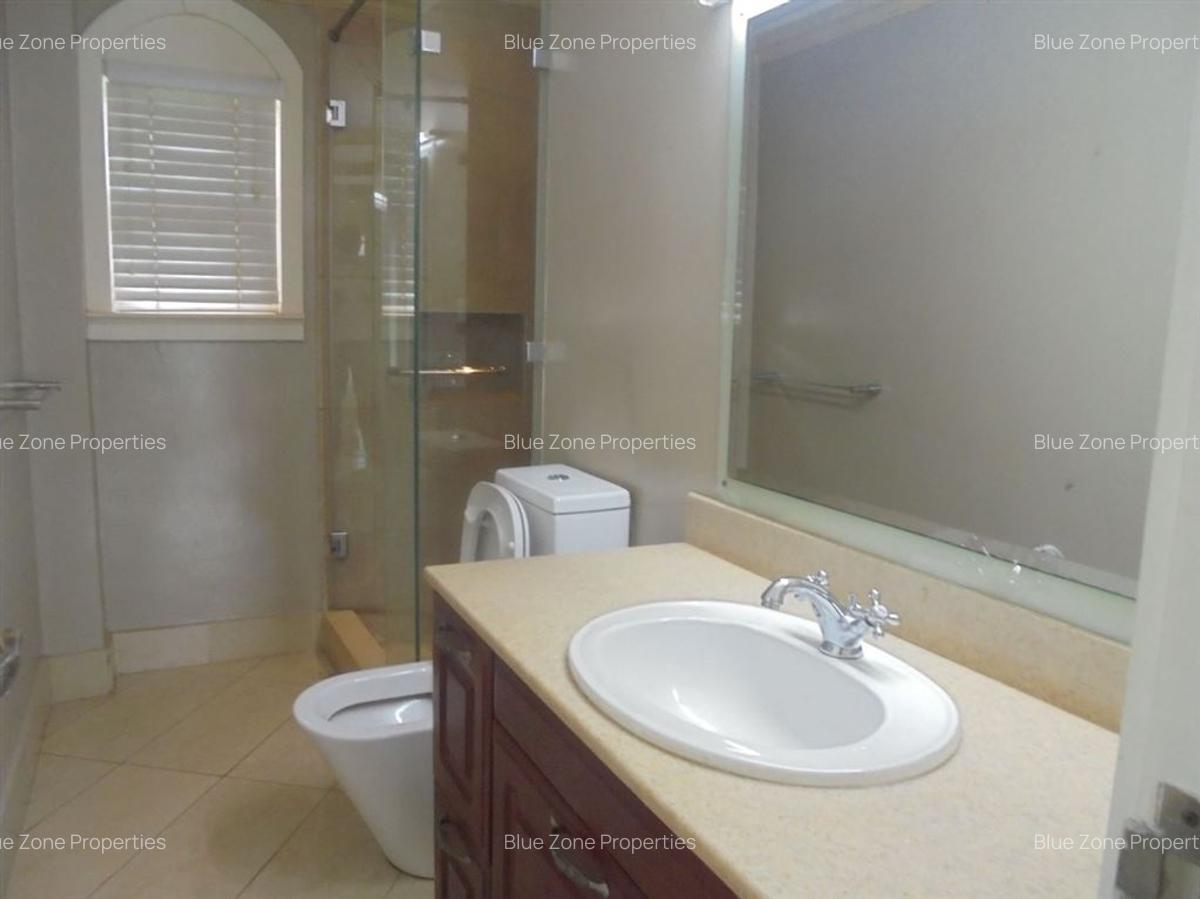 4 Bed House with En Suite at Kitusuru Road - 13