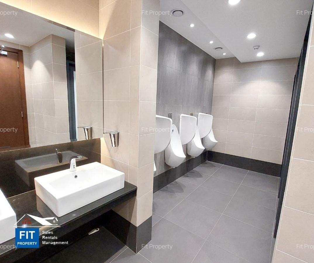 17,246 ft² Commercial Property with Service Charge Included in Westlands Area - 6