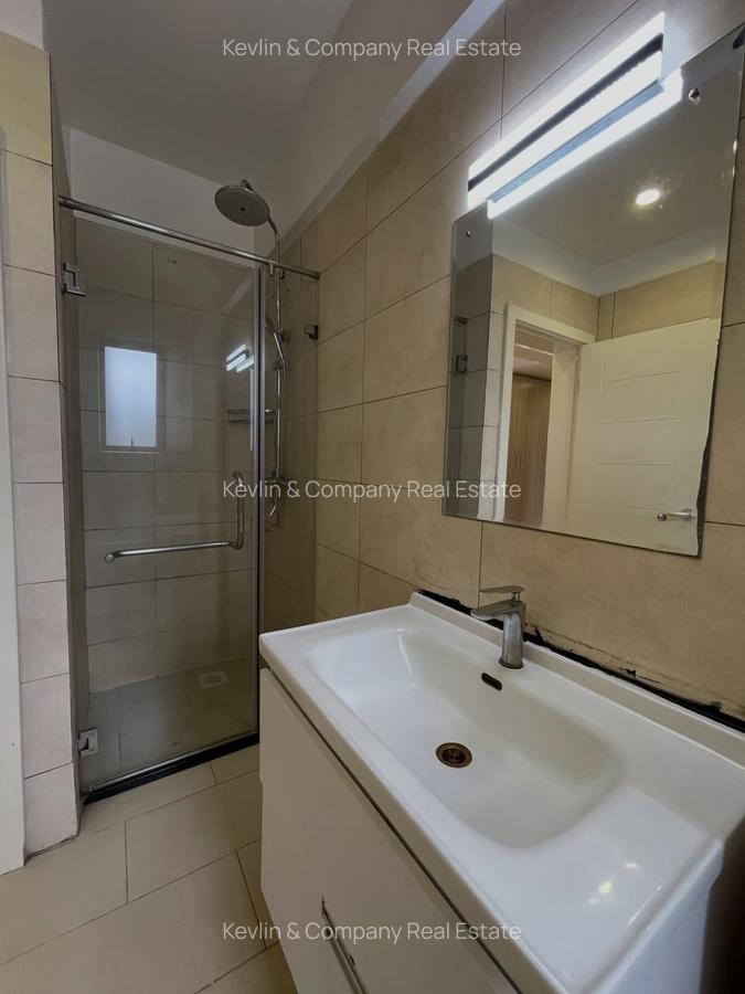 4 Bed Apartment with En Suite in Lavington - 11