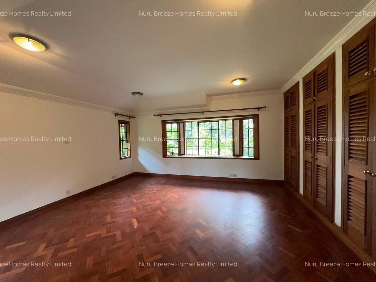 5 Bed Townhouse with En Suite in Runda - 13