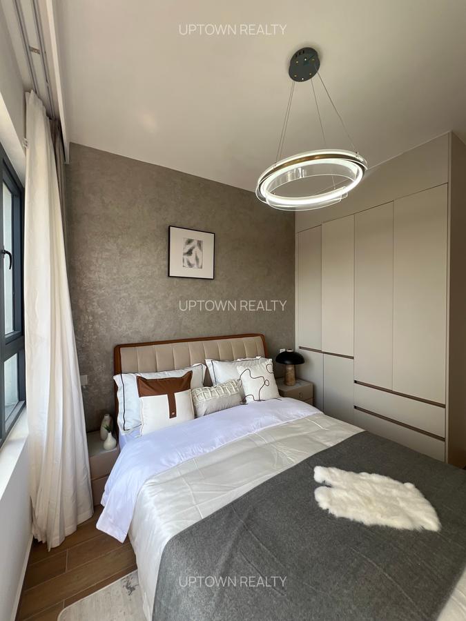 3 Bed Apartment with En Suite at Lavington - 14