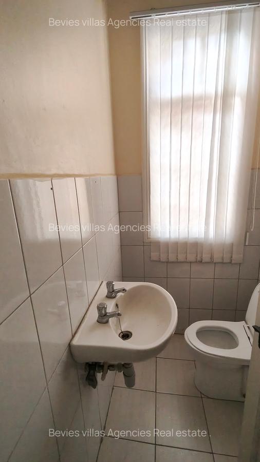 Commercial Property with Service Charge Included at Parklands/Westlands - 6