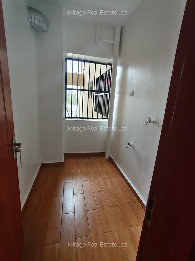 3 Bed Apartment with Swimming Pool in Hurlingham - 17
