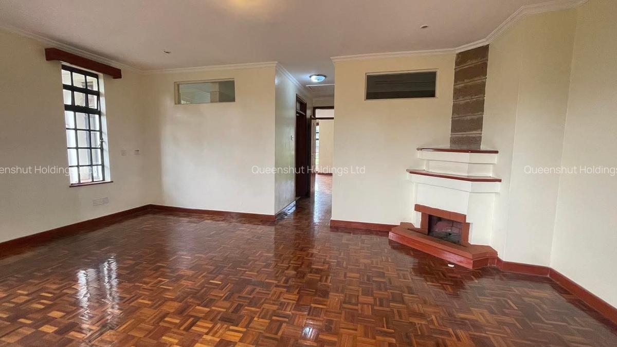 5 Bed Townhouse with En Suite in Rosslyn - 7