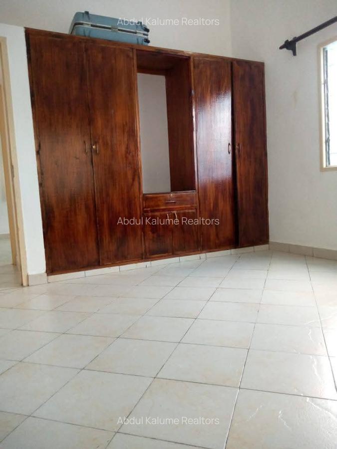 2 Bed House with En Suite at Bamburi - 9