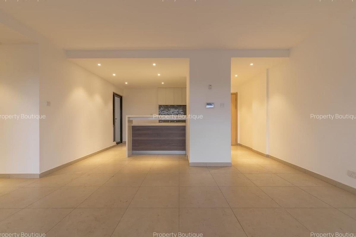 2 Bed Apartment with En Suite in Lavington - 3