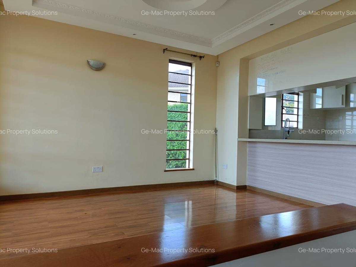 4 Bed House with En Suite in Runda - 19