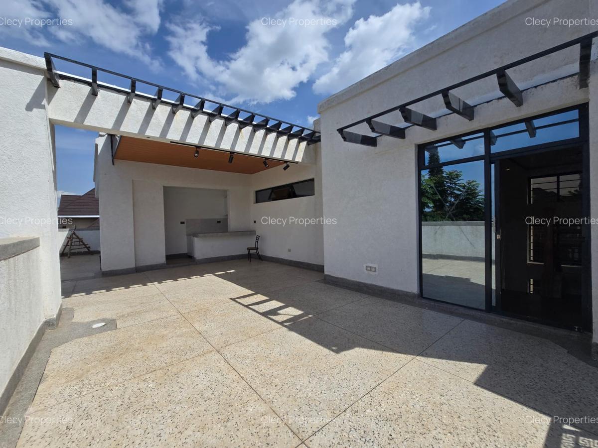 6 Bed House with En Suite at Ukombozi Estate - 18