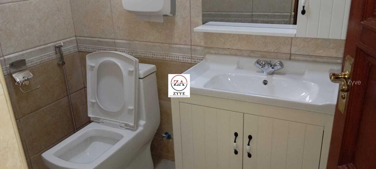 3 Bed House with En Suite at Lavington - 13