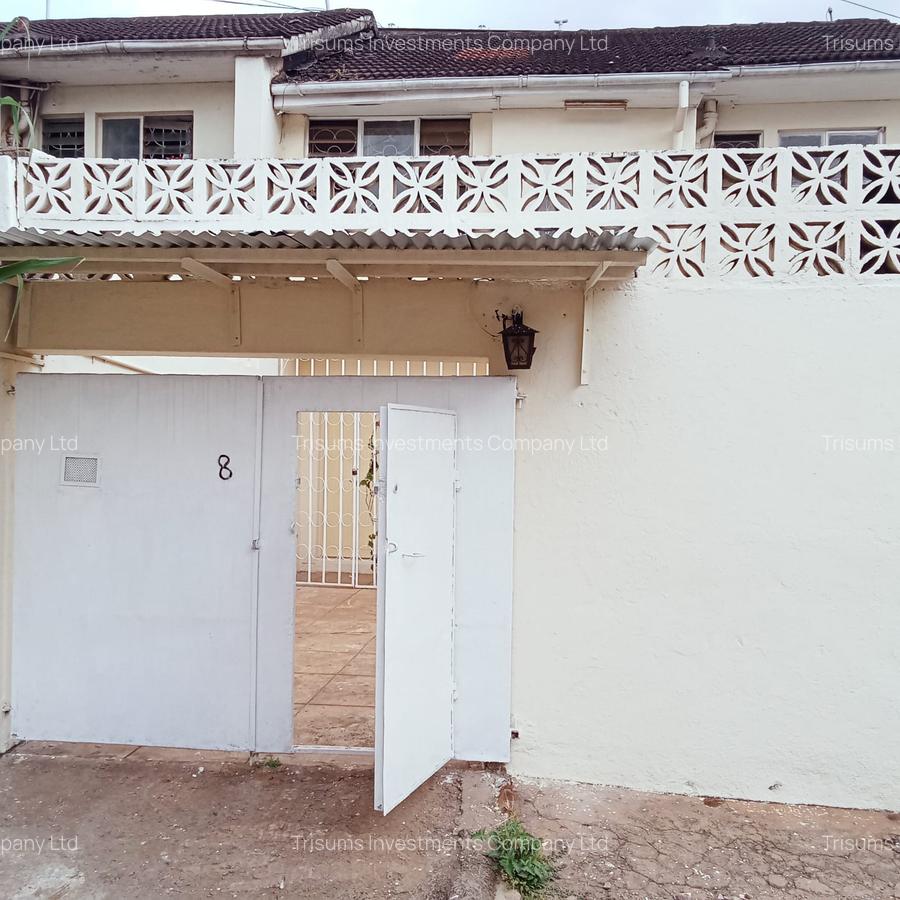 3 Bed Townhouse with En Suite in Parklands - 1