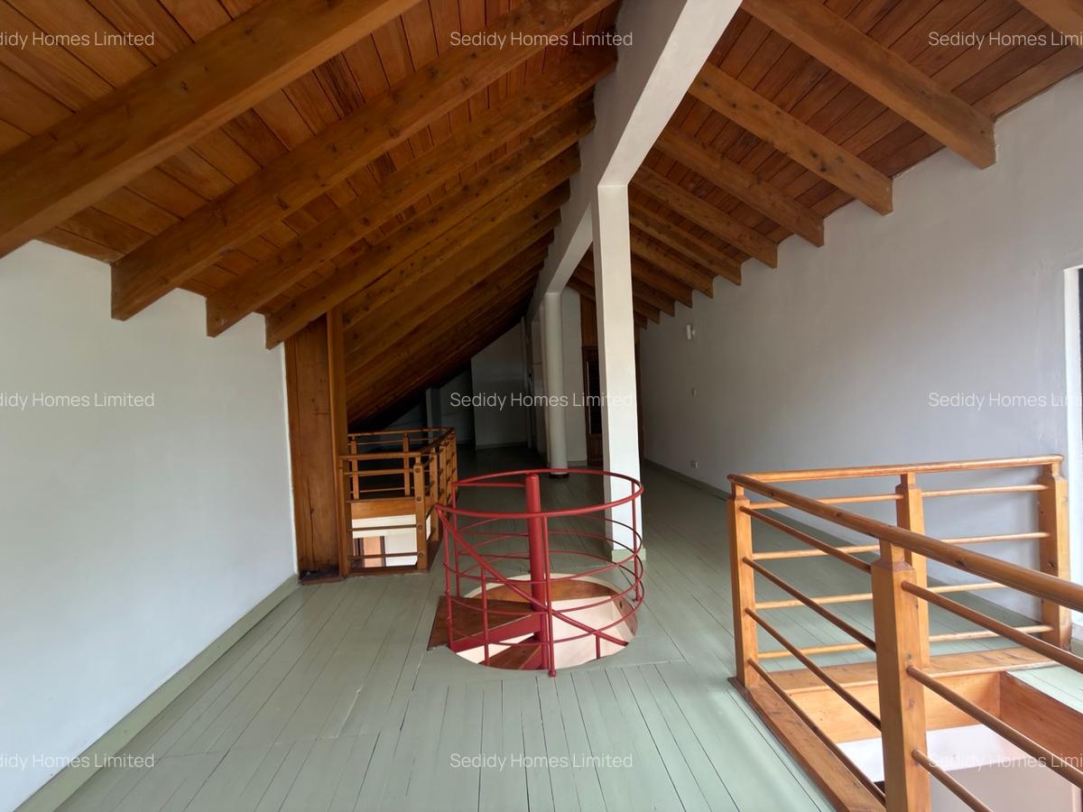 5 Bed Villa with Staff Quarters in Lower Kabete - 14