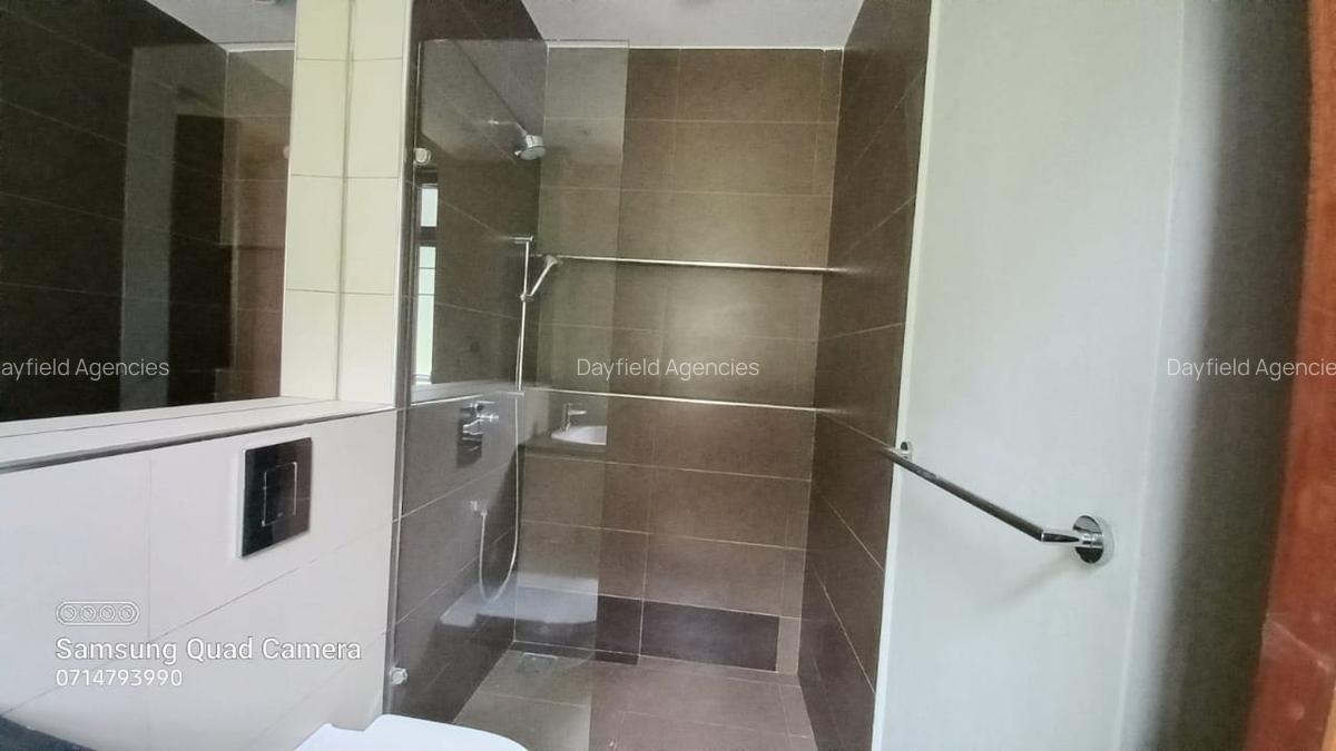 5 Bed House with En Suite at Shanzu Road - 11
