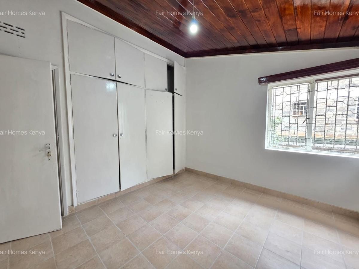5 Bed Townhouse with En Suite at Lavington Manyani - 5