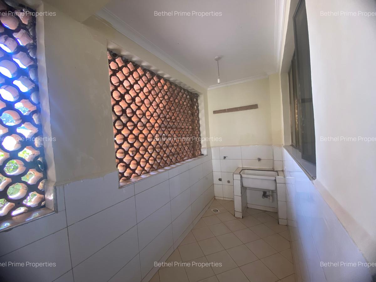 2 Bed Apartment with En Suite in Loresho - 11