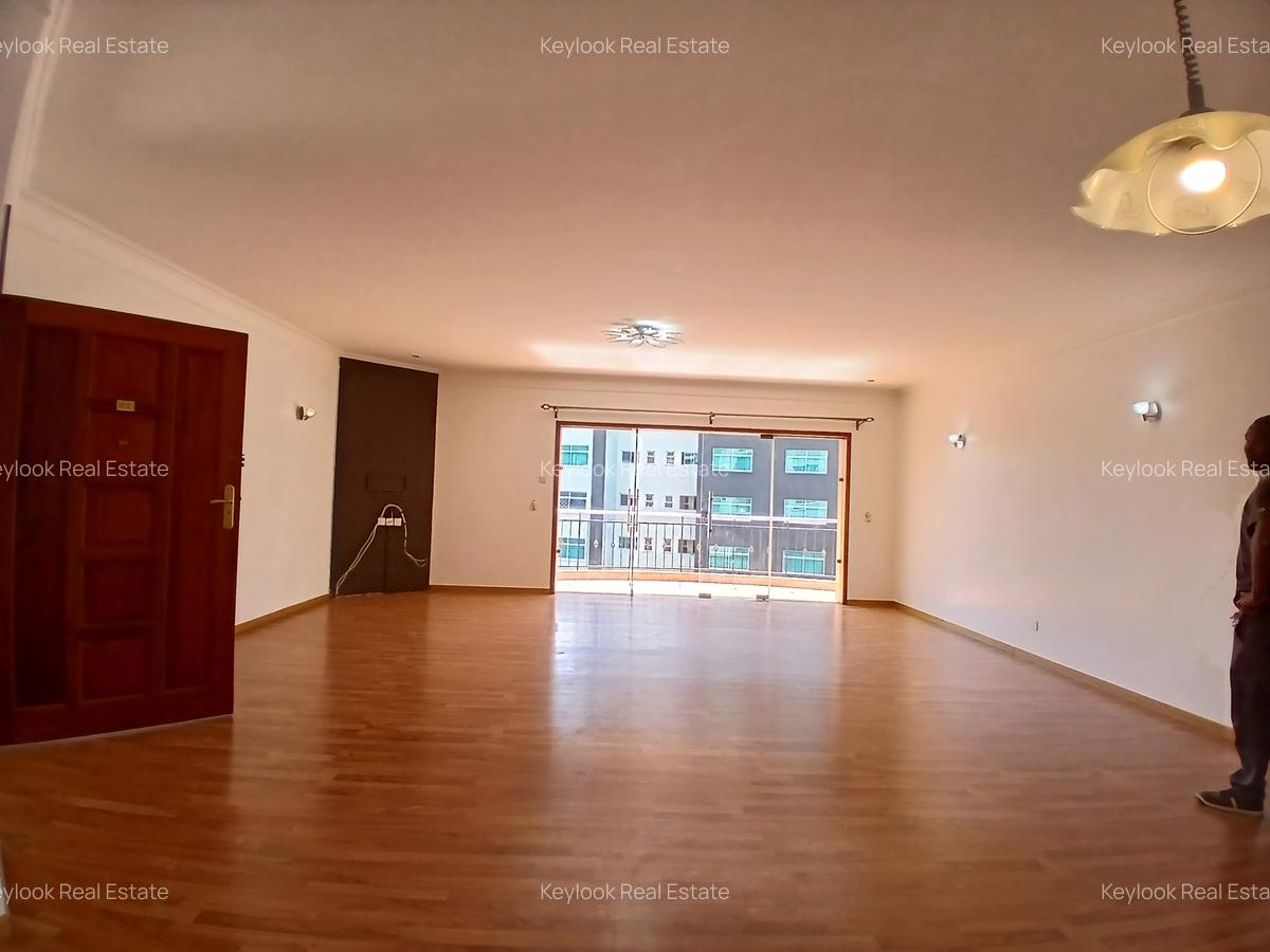 3 Bed Apartment with En Suite at Kileleshwa - 12
