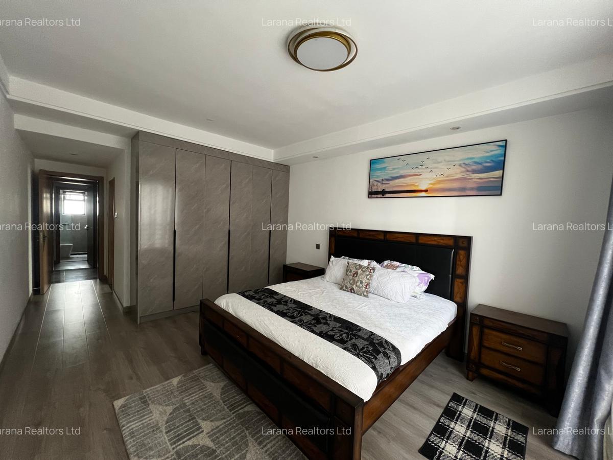 Furnished 3 Bed Apartment with En Suite at Riverside Lane West - 10