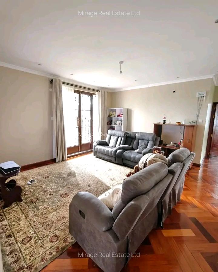 4 Bed House with En Suite in Karen - 5