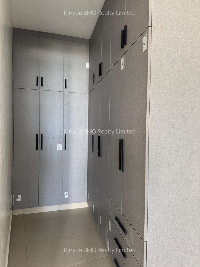 2 Bed Apartment with En Suite in Nyali Area - 4