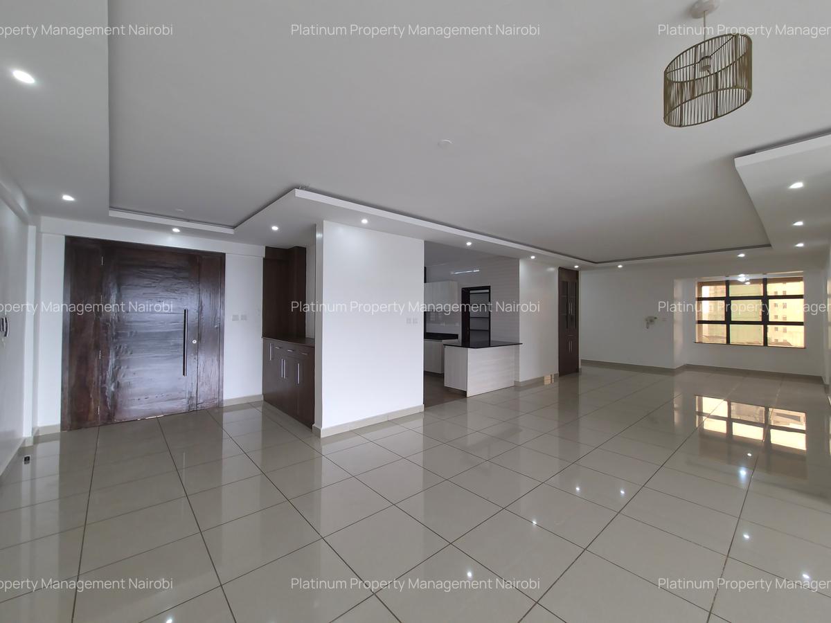 4 Bed Apartment with En Suite at Weslands - 3