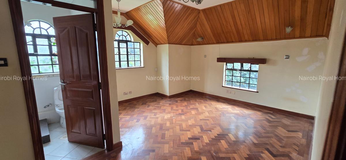 5 Bed House with En Suite at Kyuna Road - 15